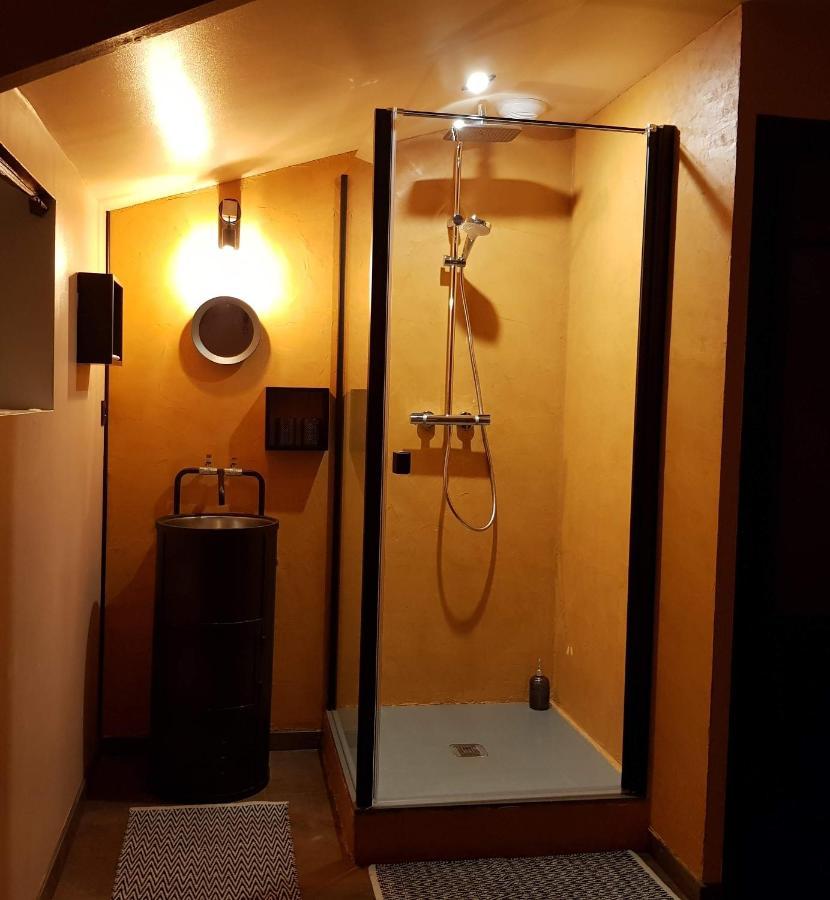 Au Soleil Vert - Chambre De Charme Avec Spa Et Sauna Prives Zeggers-Cappel 外观 照片