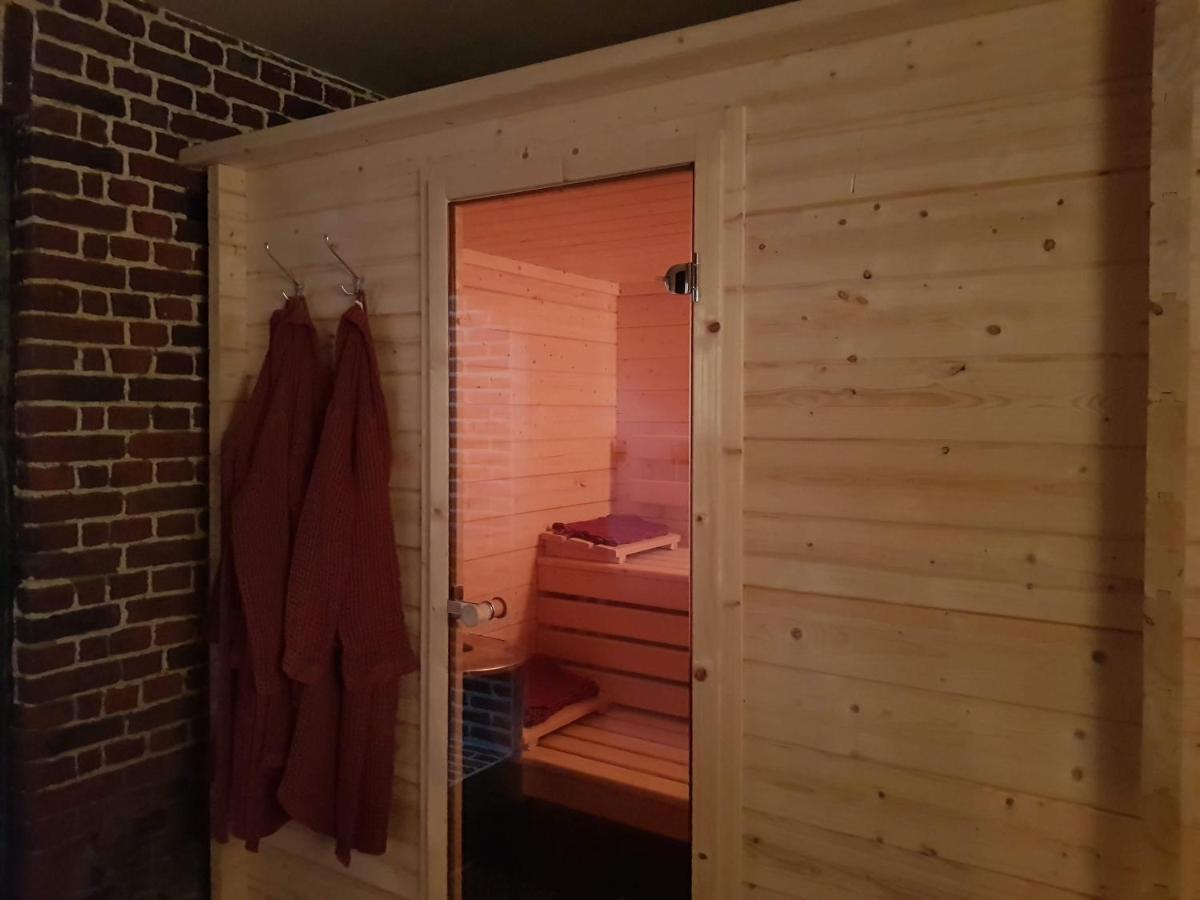 Au Soleil Vert - Chambre De Charme Avec Spa Et Sauna Prives Zeggers-Cappel 外观 照片
